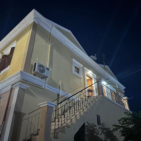Apartament Casa Chara 2 Simi Zewnętrze zdjęcie